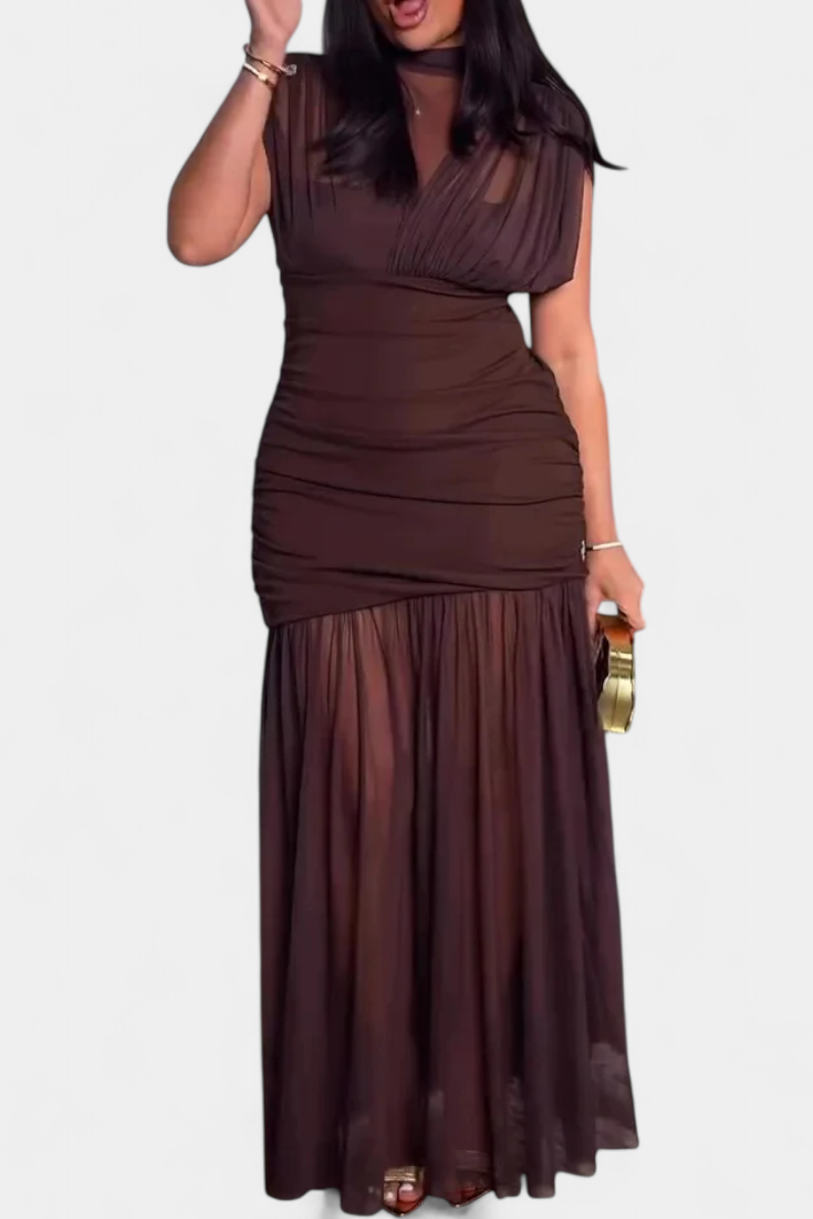 Noelia Vestido Bodycon de Malla Plisada en Color Marrón