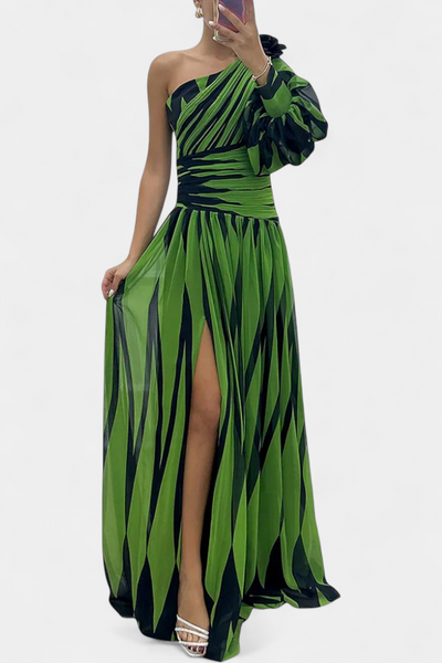 Vestido Maxí Elegante de Rayas con Un Solo Hombro de Bethania