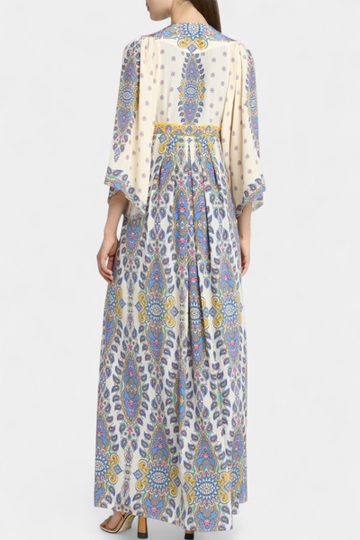 Vestido Largo Elegante con Escote en V y Estampado Paisley para Novias