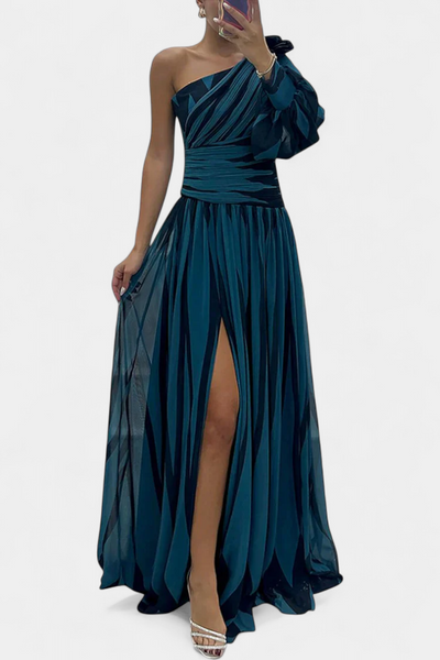 Vestido Maxí Elegante de Rayas con Un Solo Hombro de Bethania