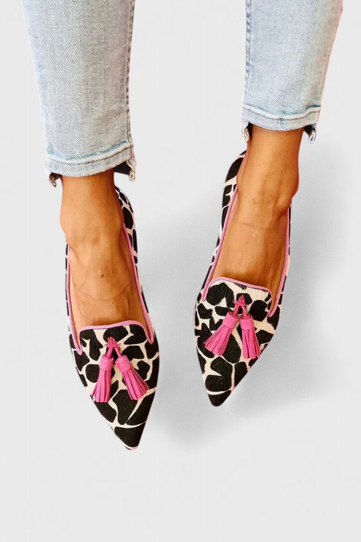 Fermina Elegantes Loafers de Punta Afilada y Diseño Bicolor