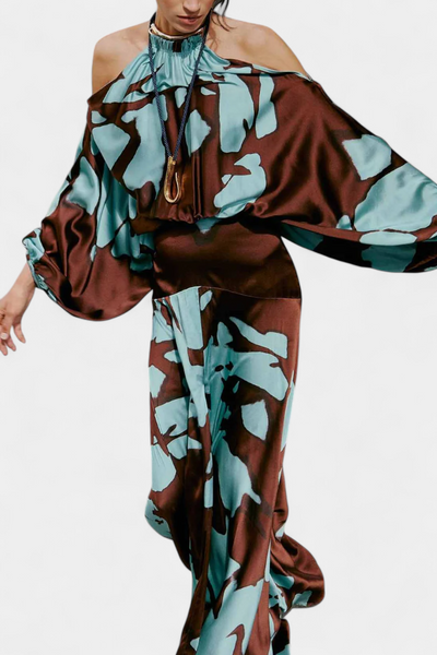 Vestido Largo Monte con Aberturas en las Mangas y Diseño Abstracto