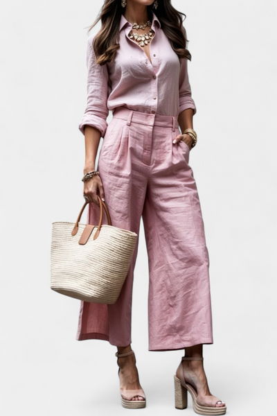 Conjunto Rosa Sabina: Camisa Suelta y Pantalones Capri