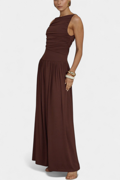 Maddy Vestido Maxi Sin Mangas con Drapeado Lateral Elegante