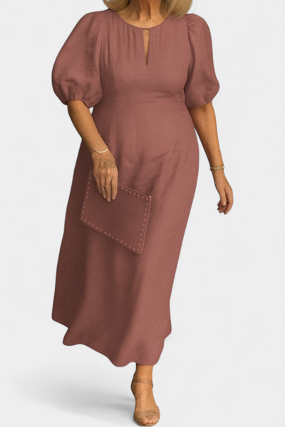 Connie Vestido: Elegancia Sin Esfuerzo y Versatilidad Clásica