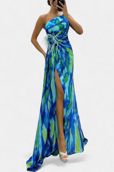 Aylin Vestido Maxi Asimétrico con Estampado Colorido
