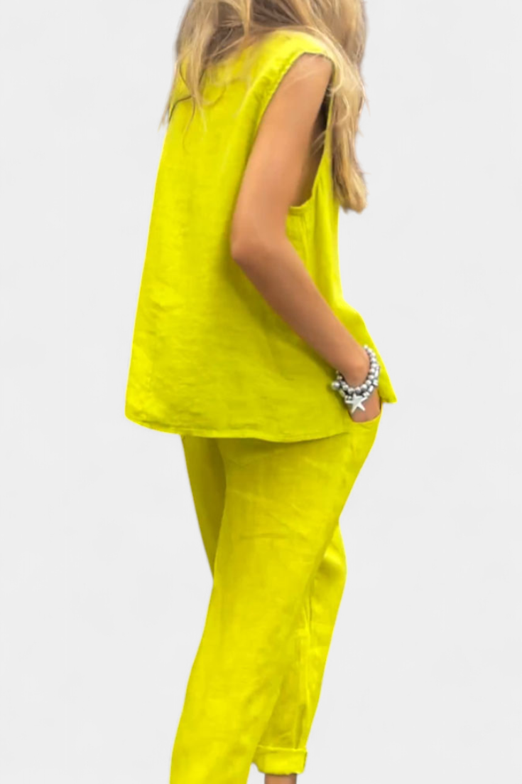 Leona Conjunto de Chaleco y Pantalón Sin Mangas en Mezcla de Algodón y Lino
