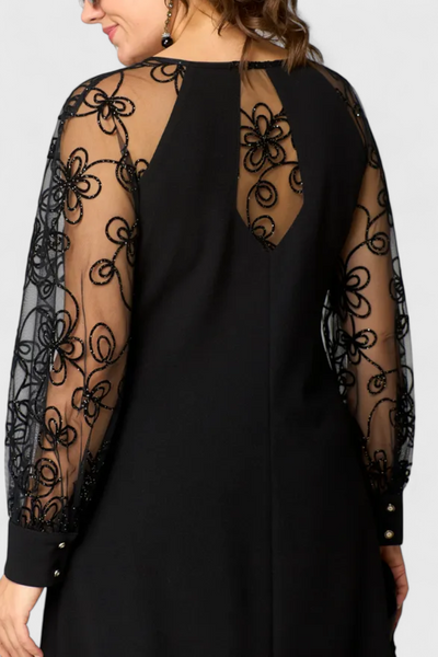 Vestido de Encaje Bellezza con Mangas Largas y Escote Redondo