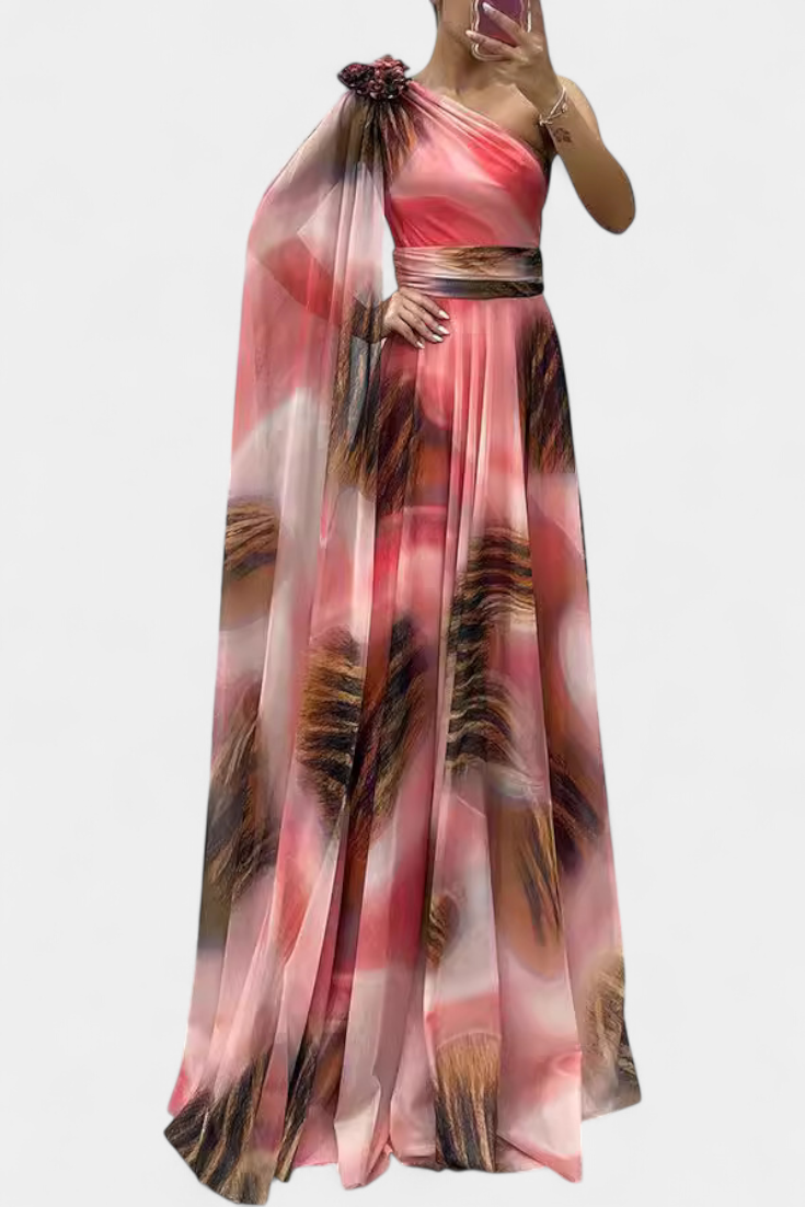 Cedara Vestido Largo Asimétrico con Detalle Floral en un Hombro