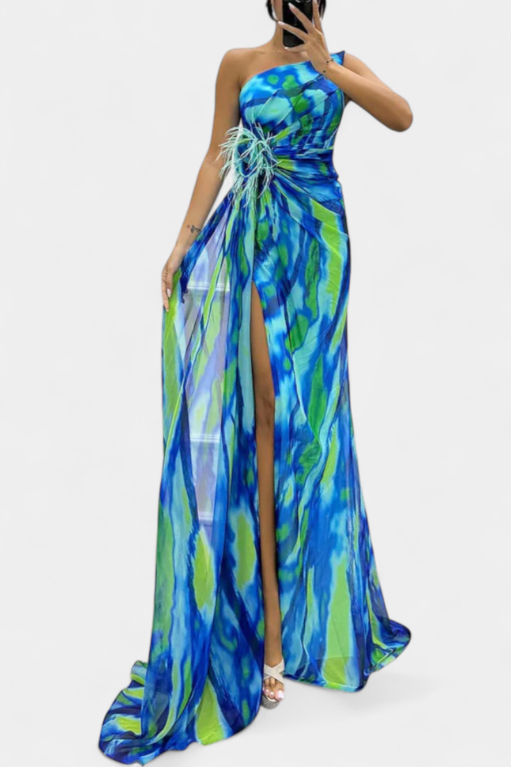 Aylin Vestido Maxi Asimétrico con Estampado Colorido