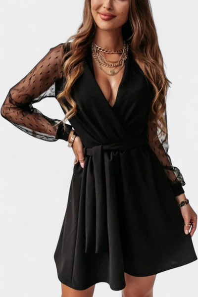 Vestido Mini Elegante Calandra con Escote Sofisticado y Silueta Halagadora
