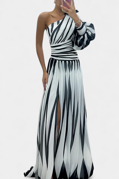Vestido Maxí Elegante de Rayas con Un Solo Hombro de Bethania