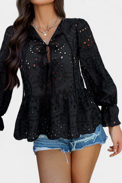 Top Bohemio de Encaje Kayden con Corte Suelto
