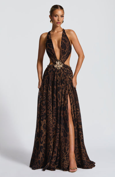 Vestido Indianna – salvajismo en una versión elegante