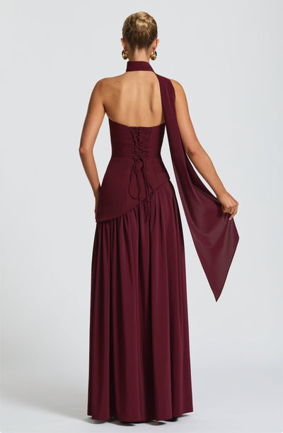 Samira™ – Vestido Maxi Burdeos Sin Tirantes con Abertura