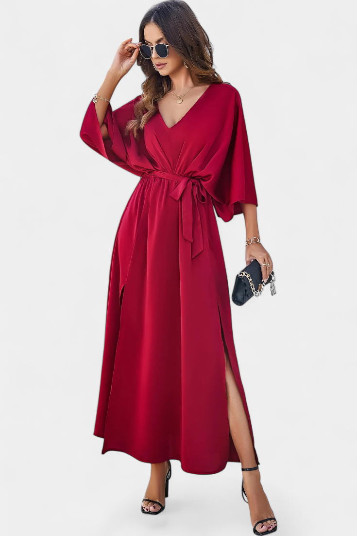 Milly Vestido Chic con Cinta y Abertura
