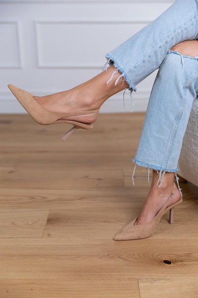 Claudia™ | Zapatos slingback nude elegantes