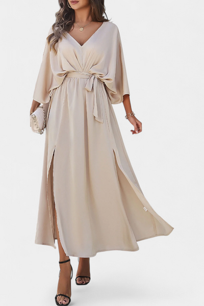 Milly Vestido Chic con Cinta y Abertura
