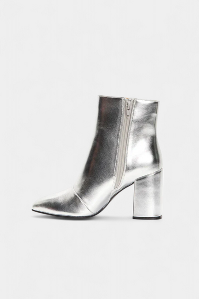 Botas de Tobillo Metálicas en Plata Ralica